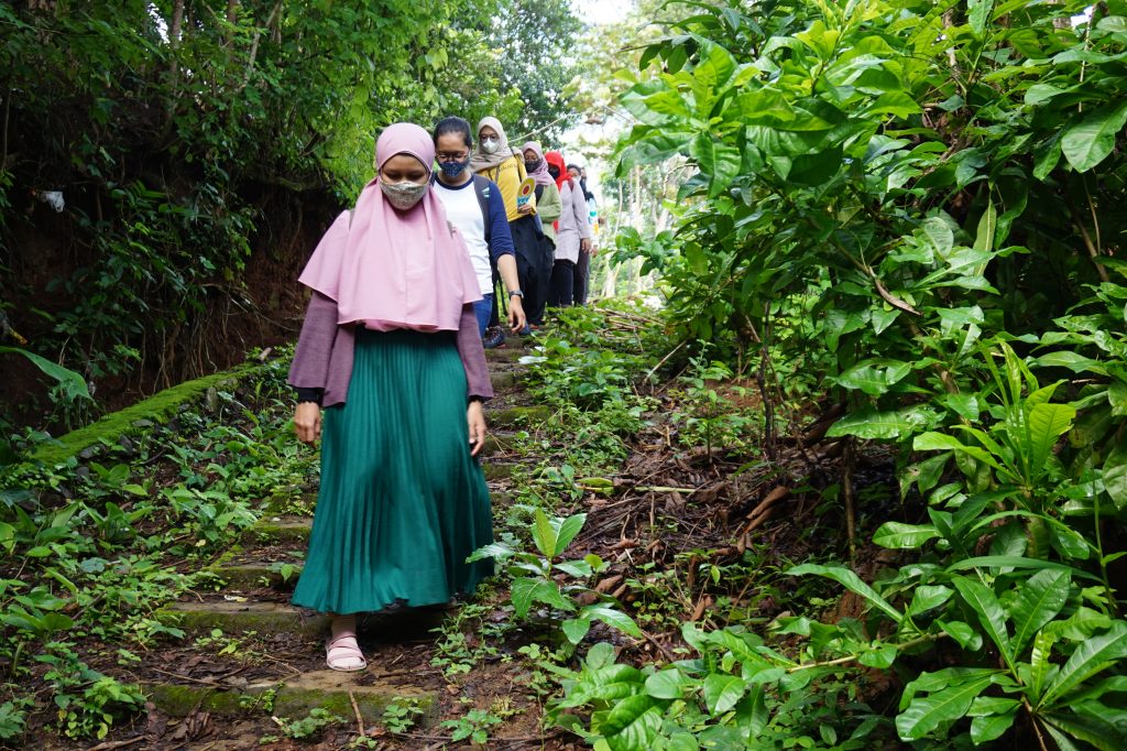 Jalan Kaki Menyehatkan